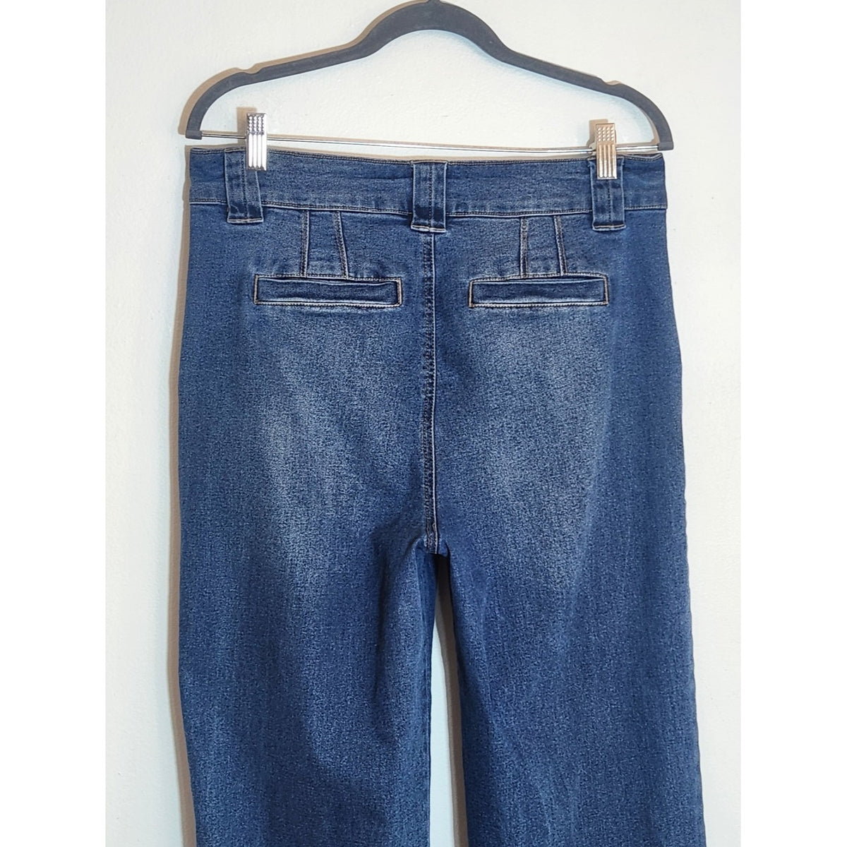 Dictionary Medium Wash High Waist Wide Leg Jeans Size 11/30