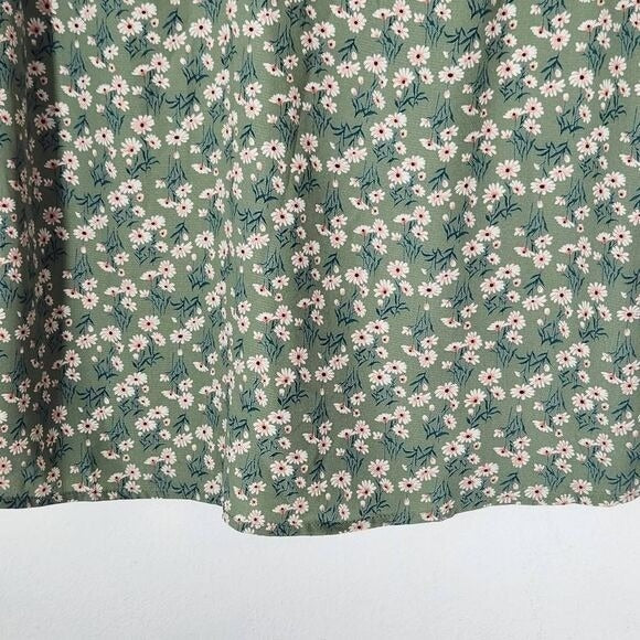 Papermoon Green Floral Print Blouse with Cap Sleeves NWT Size Small