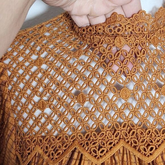 Mine Brown Puffy Sleeve Blouse with Crochet Detail NWOT Size Medium
