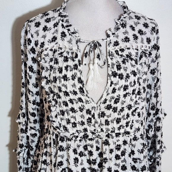 Olivaceous Black and White Swiss Dot  Blouse Size Medium NWT