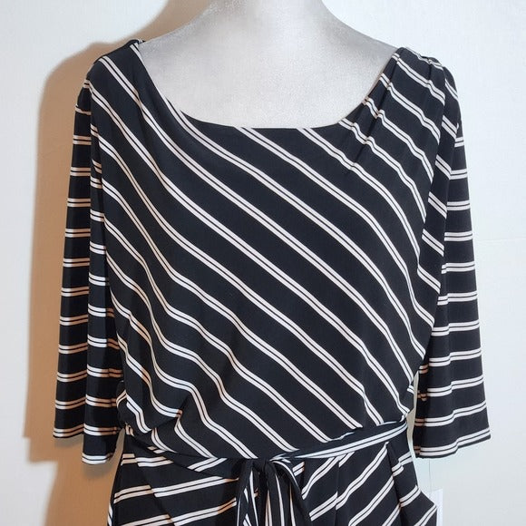 Signature by Robbie Bee Black and White Stripe Dress Size XL New