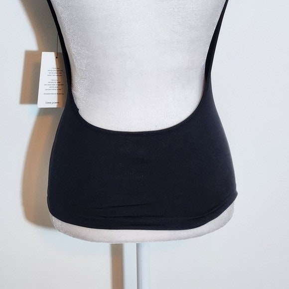 Love Poem Black Backless Cap Sleeve Cropped Top NWT Size Medium/Large
