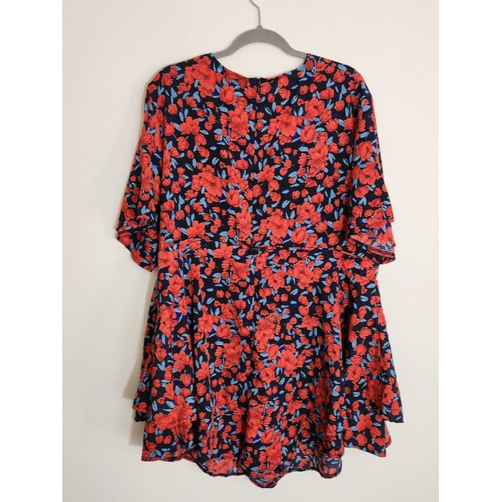 Boohoo Red and Blue Floral Print V-Neck Short Romper Size 20