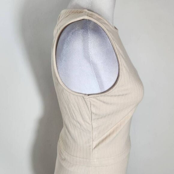 Pretty Garden Chic Cream Ribbed Knit Matching Set Size Small, New