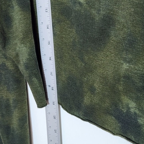 Olivaceous Olive Green Dyed Cropped Polo Sweatshirt Size Medium NWT