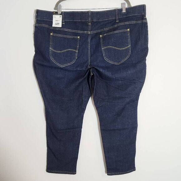 Lee Mid-Rise Dark Wash Capri Jeans Size 28W Petite, New