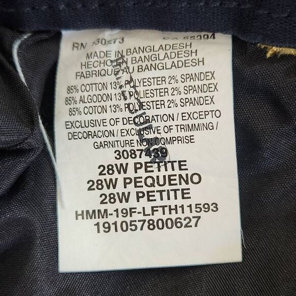 Lee Mid-Rise Dark Wash Capri Jeans Size 28W Petite, New