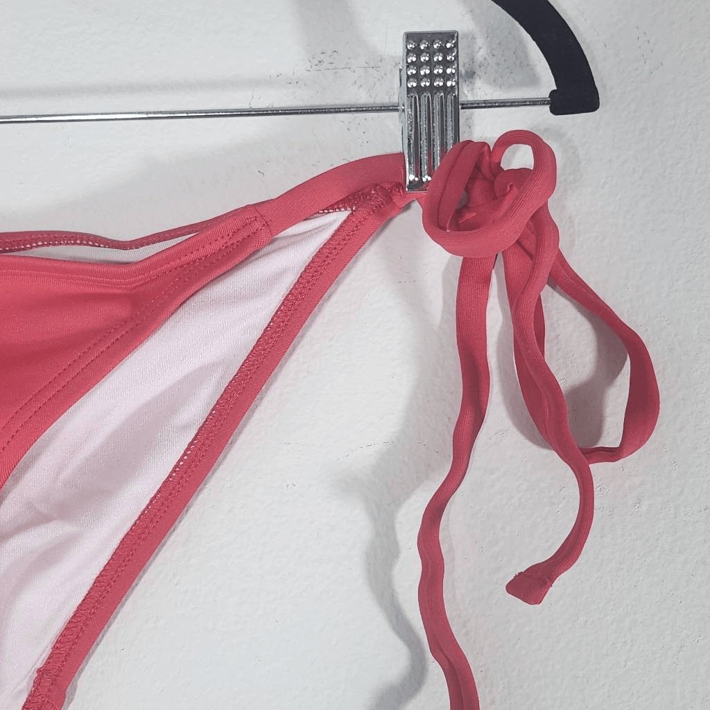 Frederick's of Hollywood Pink Bikini Bottoms Size Small NWT Pink String Bikini