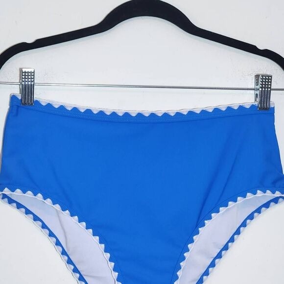 AI'MAGE Blue Bikini with White Trim and High Waist Bottoms NWT Size Large