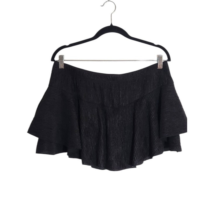 SHEIN Black Textured Ruffle Mini Skort Size 1XL