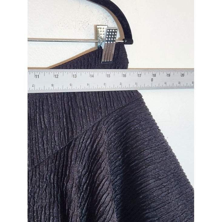 SHEIN Black Textured Ruffle Mini Skort Size 1XL