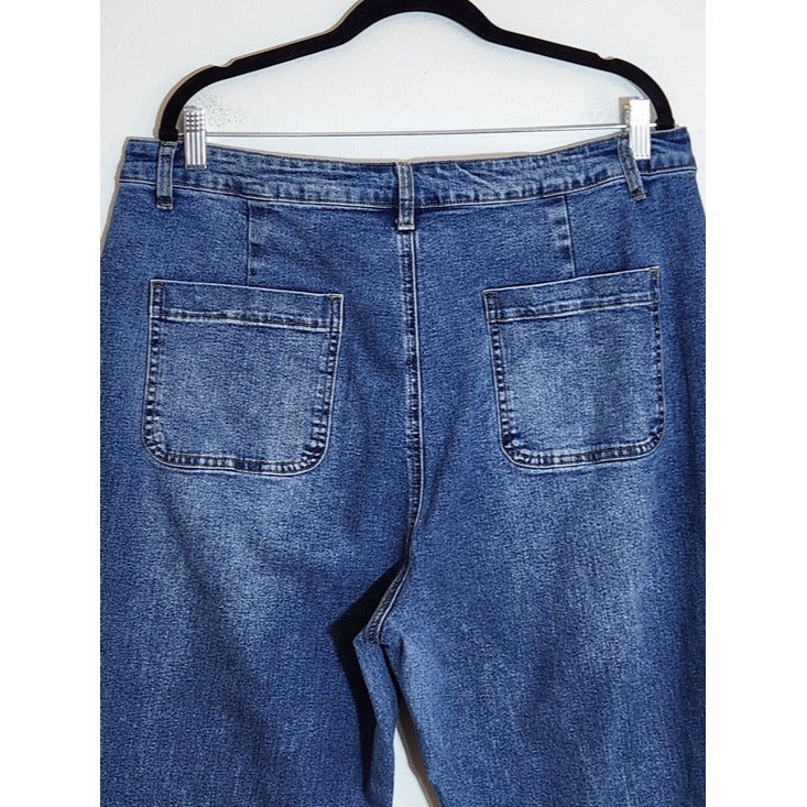 Cider Medium Wash Flare Leg Jeans with Center Seams Size 2XL