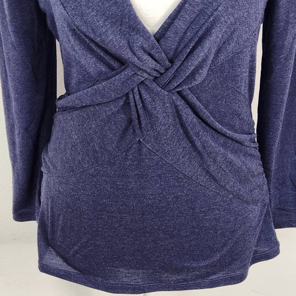 One World Navy Knit Top with Twist Accent NWT Size Small Dark Blue Top