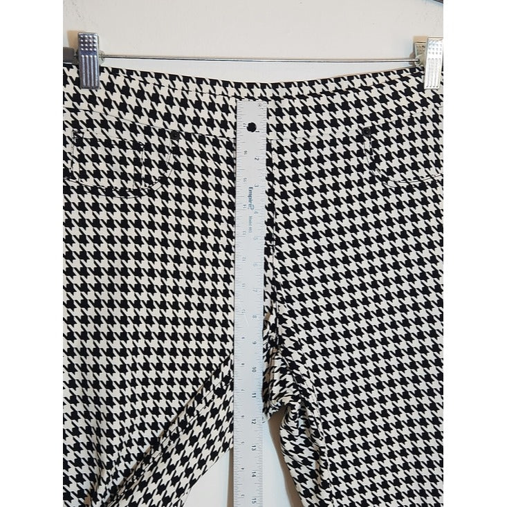 No Boundaries Black and White Houndstooth Skinny Pants Size Large