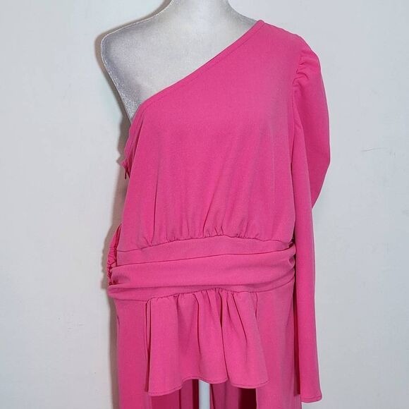 New York & Company Pink One-Shoulder Top with High Low Tail NWT Size XXL