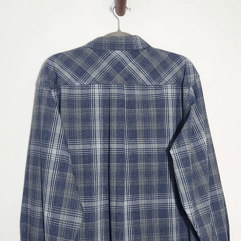 Red Head Blue and Gray Plaid Button Down Shirt Size XL Casual Plaid Button-Up