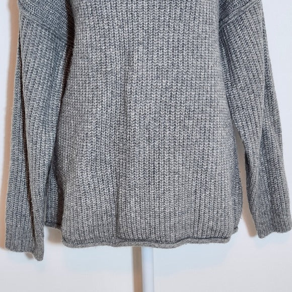 Like Love Gray Fuzzy Sweater Size Large Like Love Gray Comfy Sweater