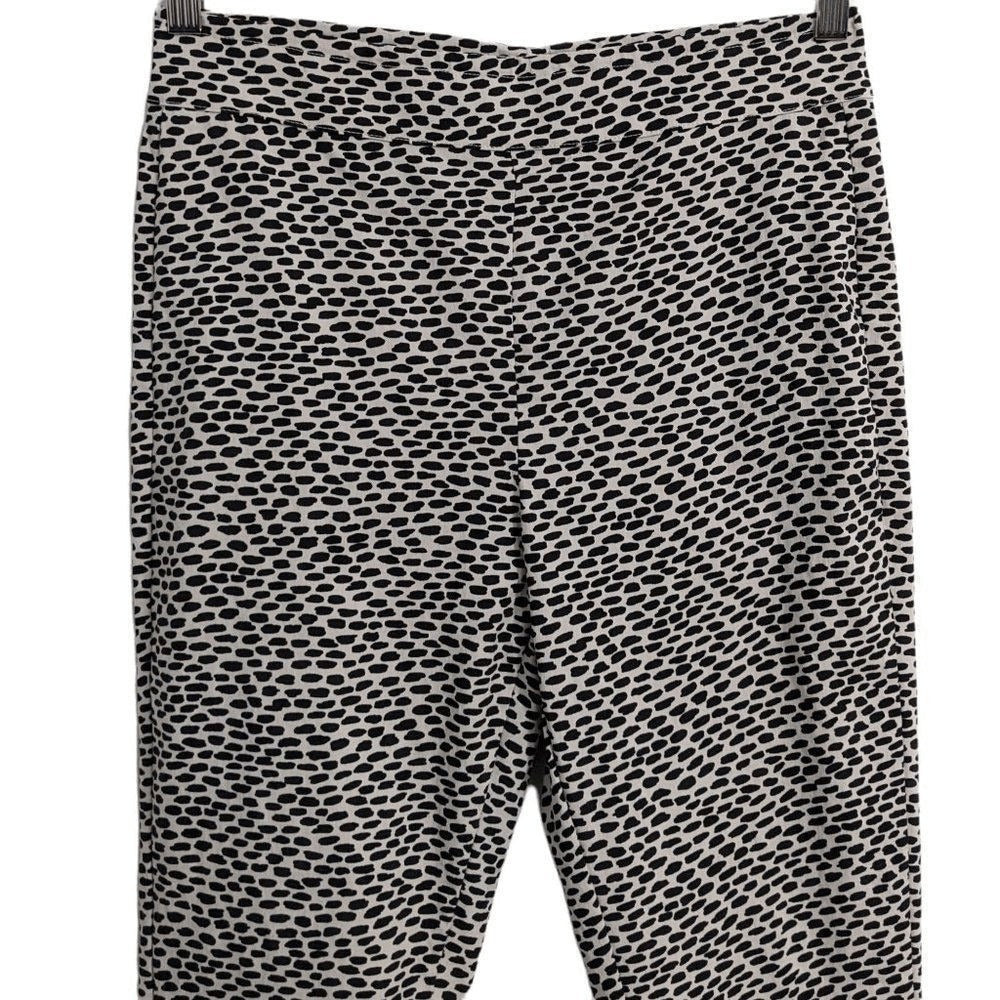 Who What Wear Black Print Stretch Pants Size 8 Black and Cream Ankle Pants