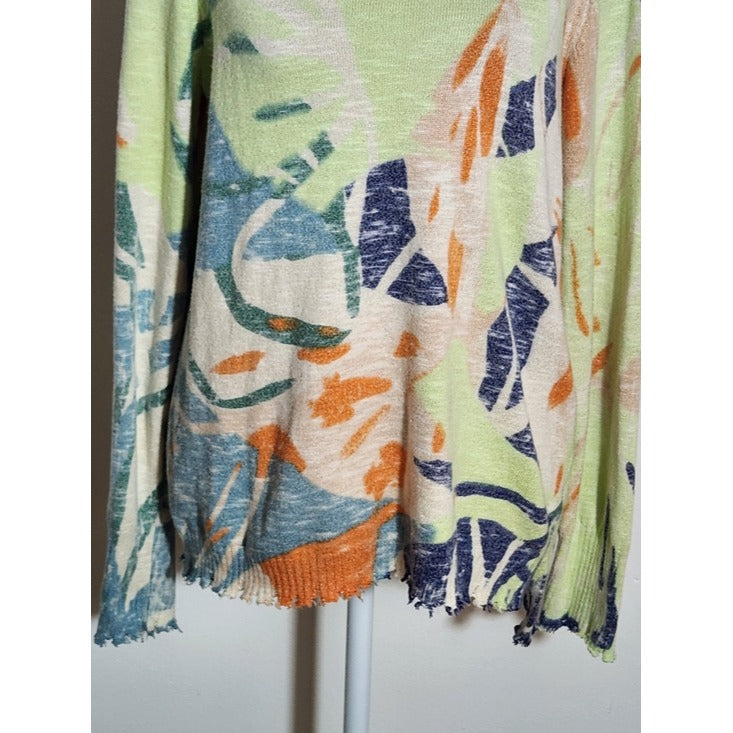 NIC + ZOE Green Abstract Print Sweater with Distressed Hem Size Small