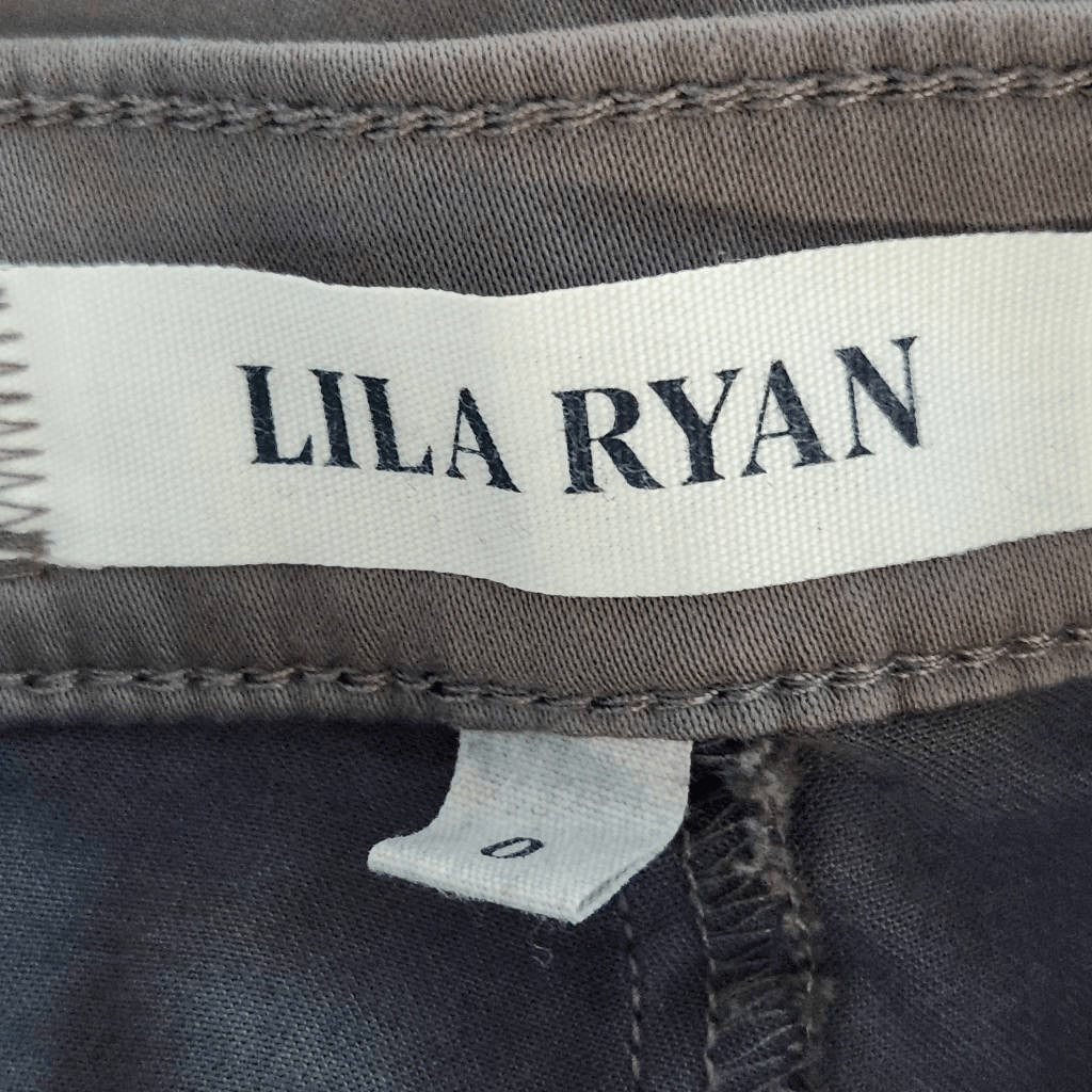 Lila Ryan Gray Cropped Skinny Pants Size 0 Gray Fitted Ankle Pants