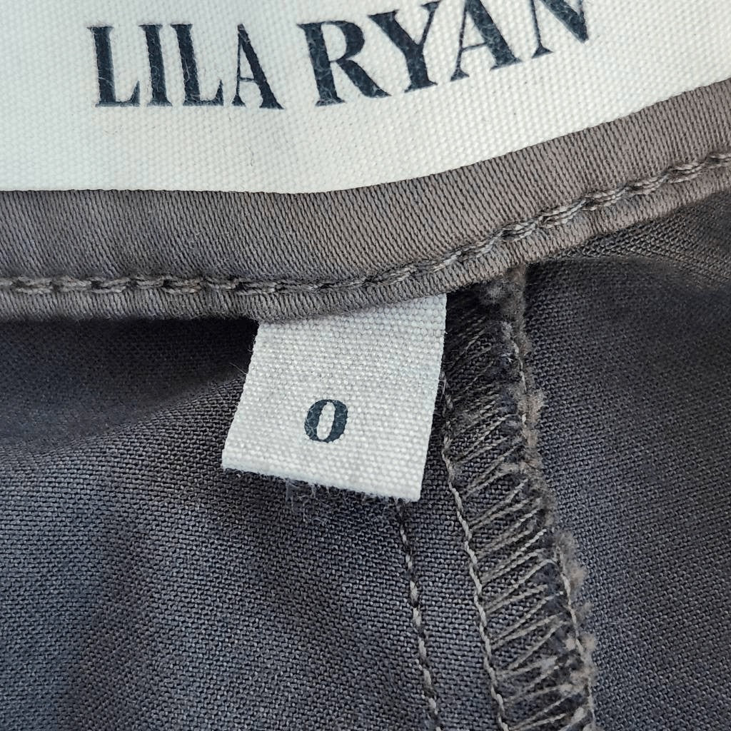 Lila Ryan Gray Cropped Skinny Pants Size 0 Gray Fitted Ankle Pants