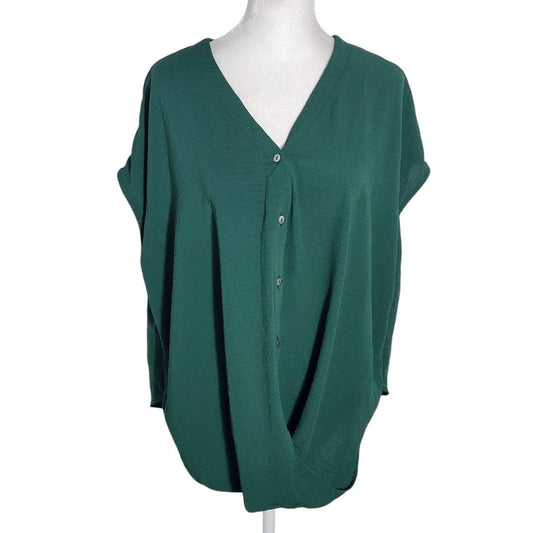 She + Sky Green High Low Draped Blouse Size Large Emerald Green Button-Up Top