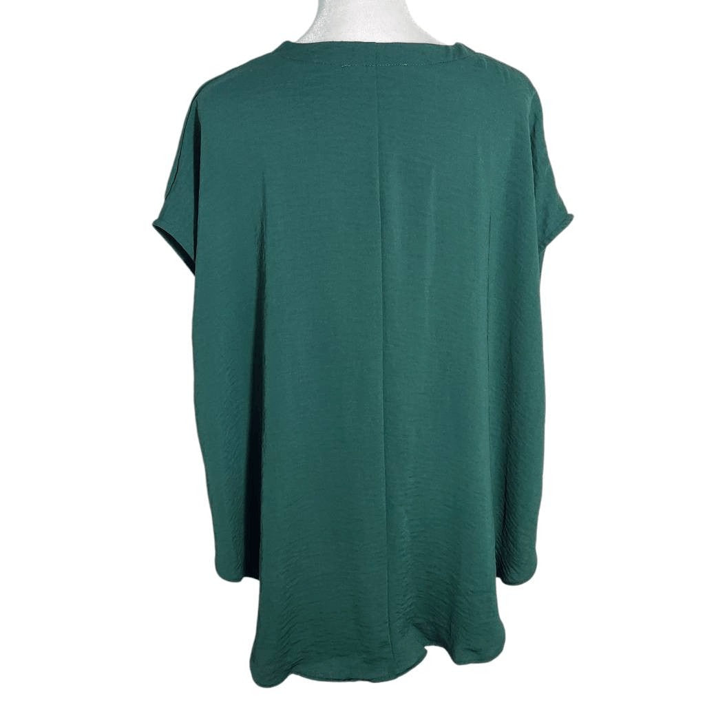 She + Sky Green High Low Draped Blouse Size Large Emerald Green Button-Up Top