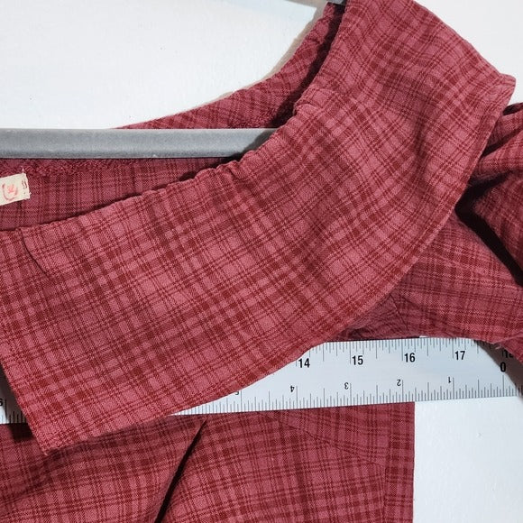 Le Lis Wine Red Plaid Off Shoulder Crop Top Size Small NWT