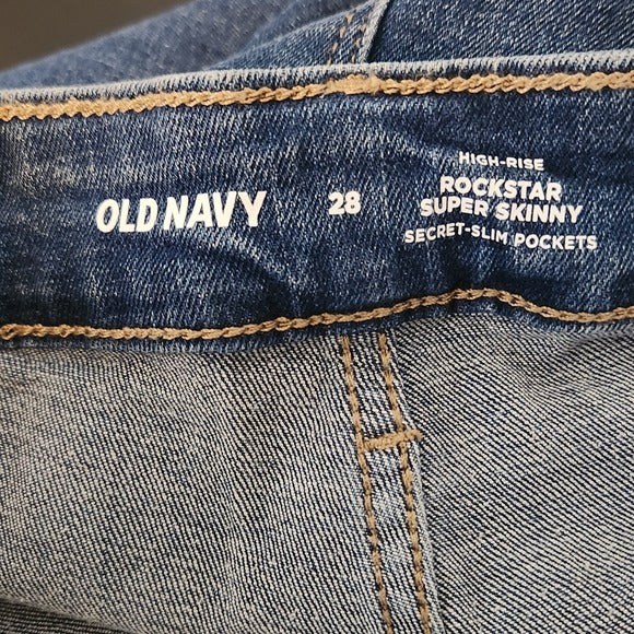 Old Navy Skinny Distressed Jeans Size 28