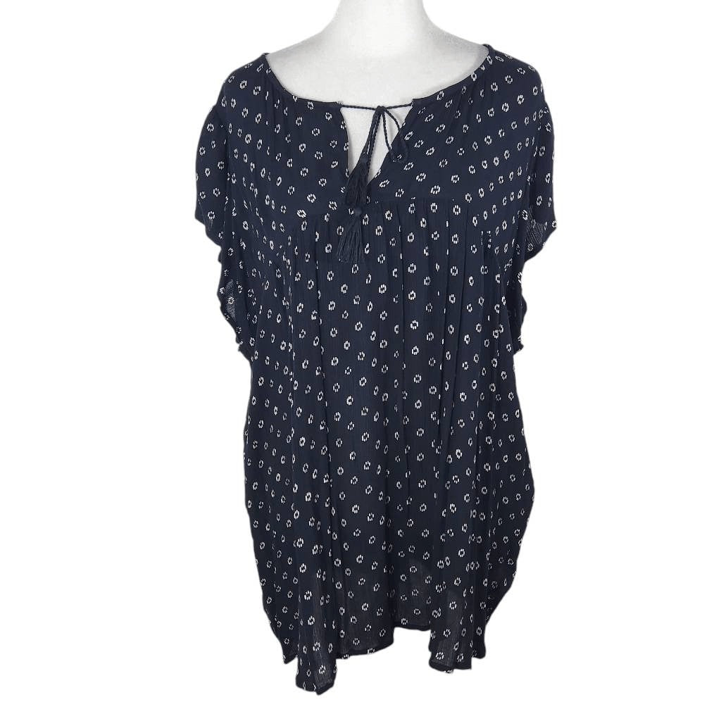 Old Navy Black Blouse with Flutter Sleeves Size XL Black and White Peasant Top