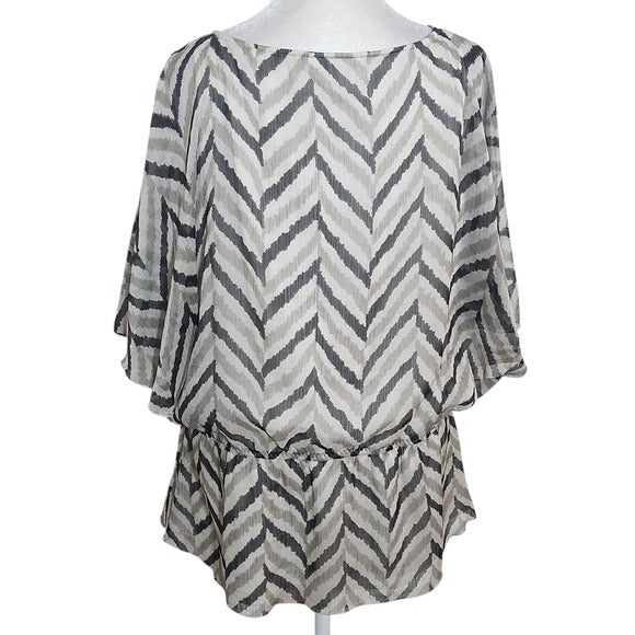 Banana Republic Gray and Taupe Zigzag Stripe Blouse Size Large