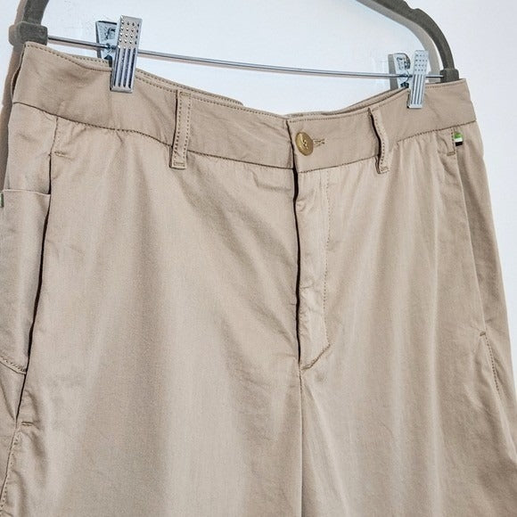 Hugo Boss Men's Khaki Bermuda Shorts Size 36 Preppy Khaki Shorts