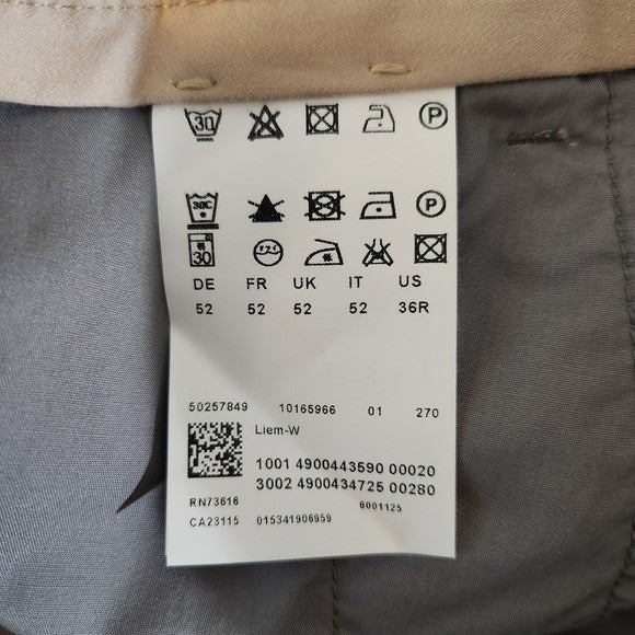 Hugo Boss Men's Khaki Bermuda Shorts Size 36 Preppy Khaki Shorts