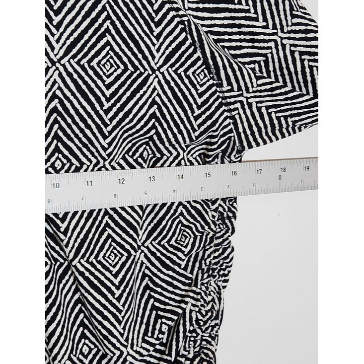 CALIA Black and White Diamond Batik Print Athletic Top Size Large