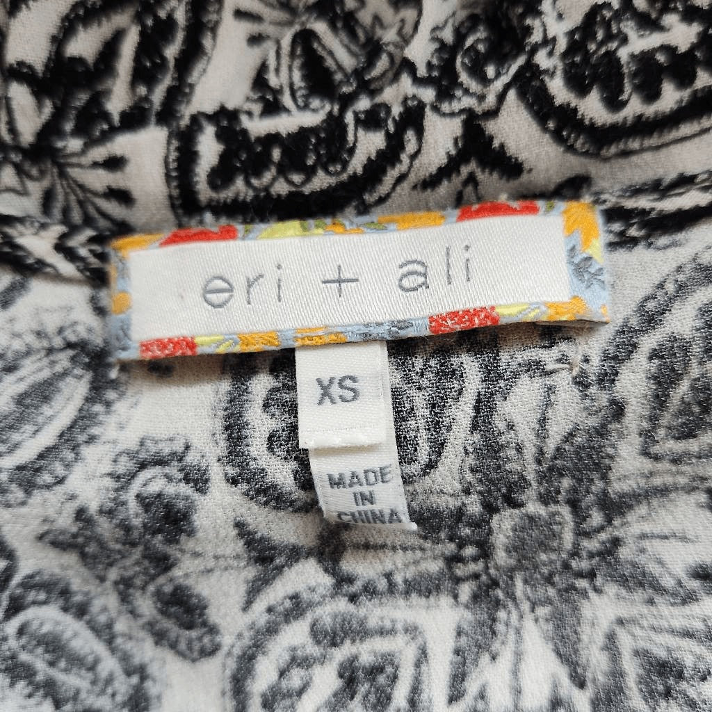 Eri Ali Black White Peasant Top Size XS Anthropologie Boho Top