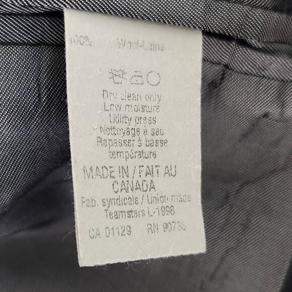 Calvin Klein Gray Sport Coat 42R wedding guest sport coat Charcoal Gray Blazer