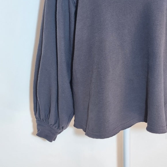 Linen Rose Boho Gray Sweatshirt with Raw Edges Size Small