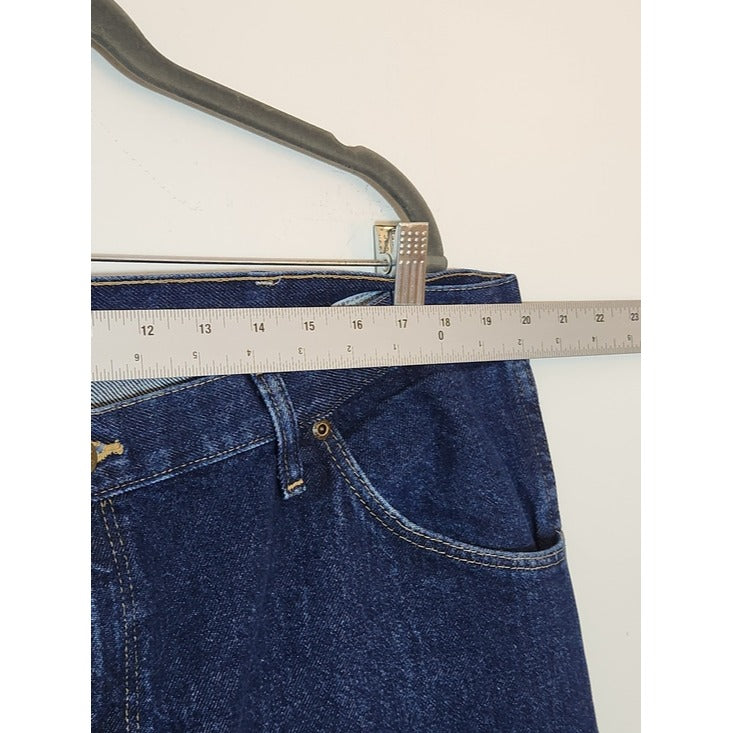 Wrangler Straight Leg Relaxed Jeans Size 42x32