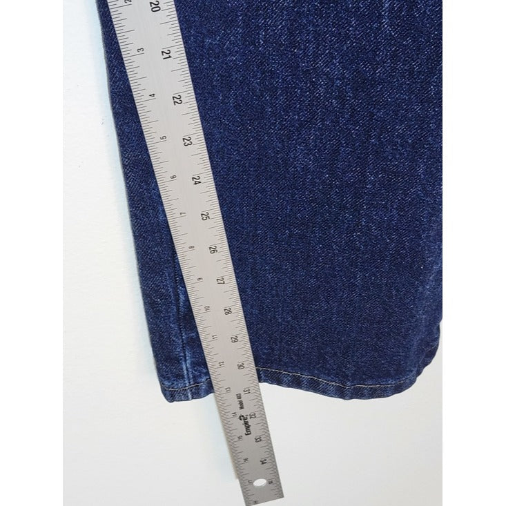 Wrangler Straight Leg Relaxed Jeans Size 42x32