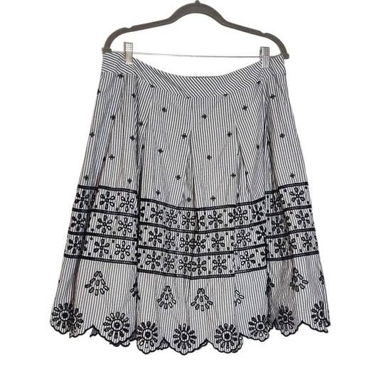 Talbots Black Embroidered Full Skirt Size 14W Black Striped Cotton Skirt