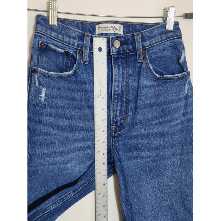 Abercrombie & Fitch Medium Wash 90s Straight Ultra High Rise Jeans Size 26/2