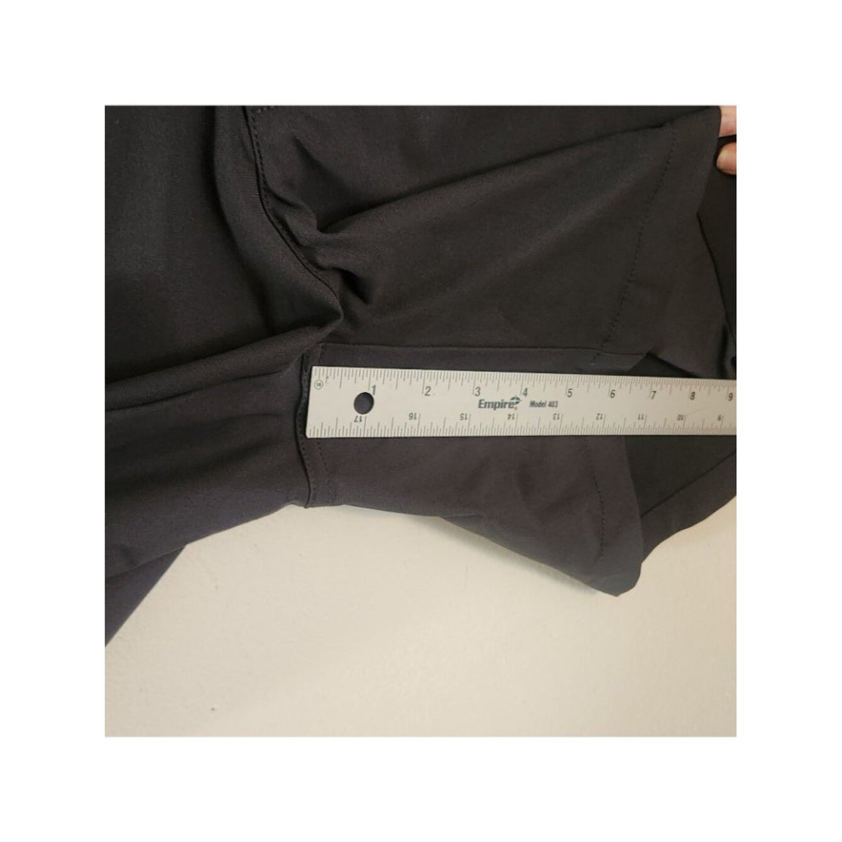 VRST Charcoal Gray Slim Fit 7 Inch Performance Shorts NWT Size 40