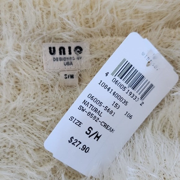 Windsor Uniq Fuzzy Cream Cropped Cardigan NWT Size Small/Medium Fuzzy Cardigan