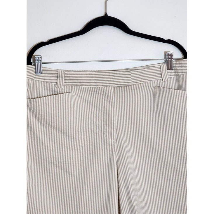 Liz Claiborne Tan and White Seersucker Stripe Audra Shorts Size 14