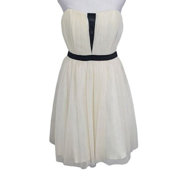 a. drea Cream Strapless Tulle Mini Cocktail Dress Size Medium New