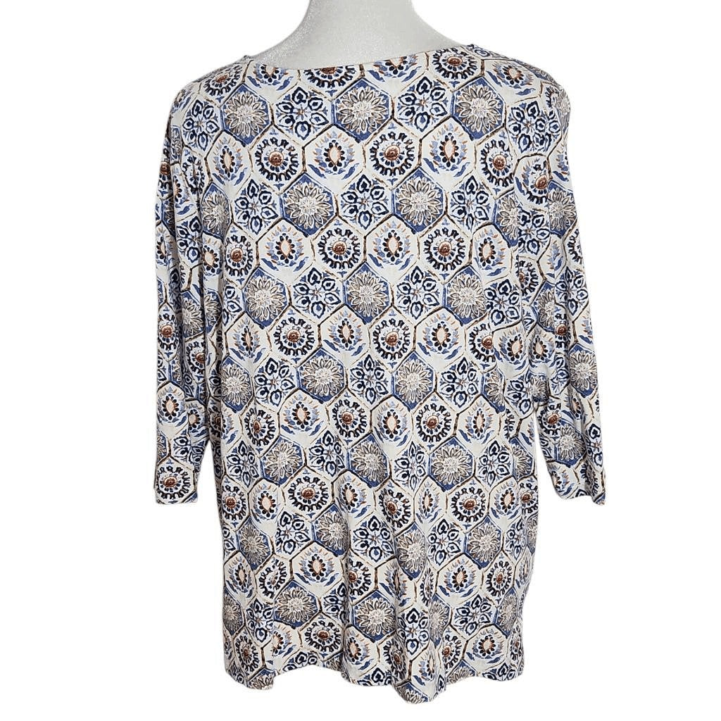 J. Jill Geometric Floral Print Tee Size Large Petite Blue and Red Print Top