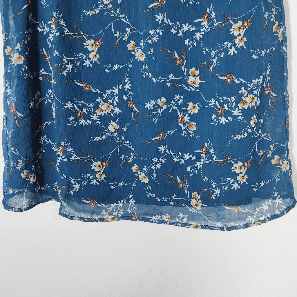 Papermoon Blue Sleeveless Floral Top Size Small NWT Floral Boho Blouse