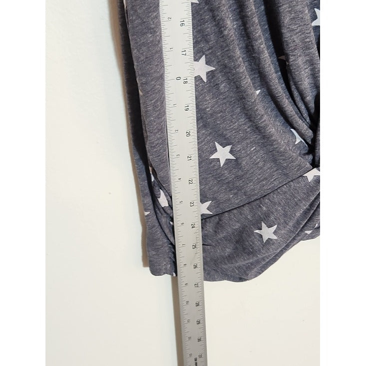Lucky Brand Gray and White Star Print Tee Size XL NWT