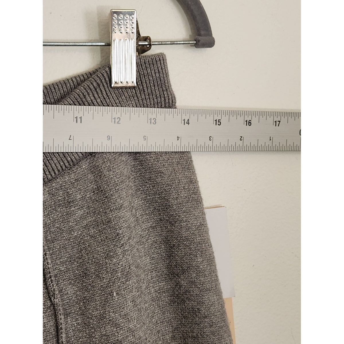 JustFab Gray Sweater Knit Pull-On Pants NWT Size Large