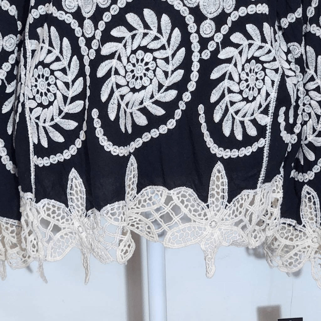 Lapis Black and Cream Boho Top with Crochet Lace Accents NWT Size Small